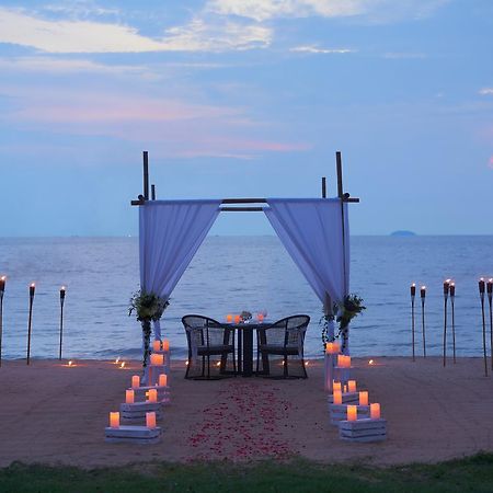Moevenpick Siam Hotel Na Jomtien Pattaya На Джомтиен Екстериор снимка